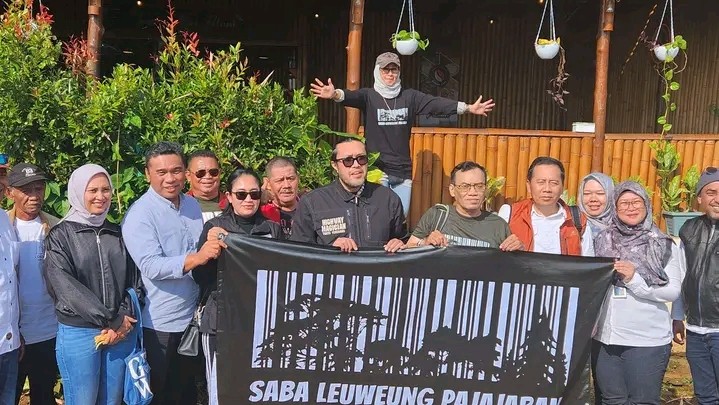 Anggota DPRD Jabar Pipik Taufik Ismail Hadiri Roadshow Saba Leuweung Pajajaran Bersama Fraksi PDI Pe