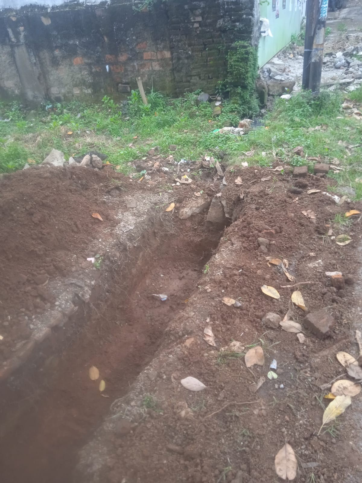 Proyek Drainase U-Ditch di Karawang Jadi Sorotan, Wartawan Dihadang Oknum yang Mengaku Wartawan