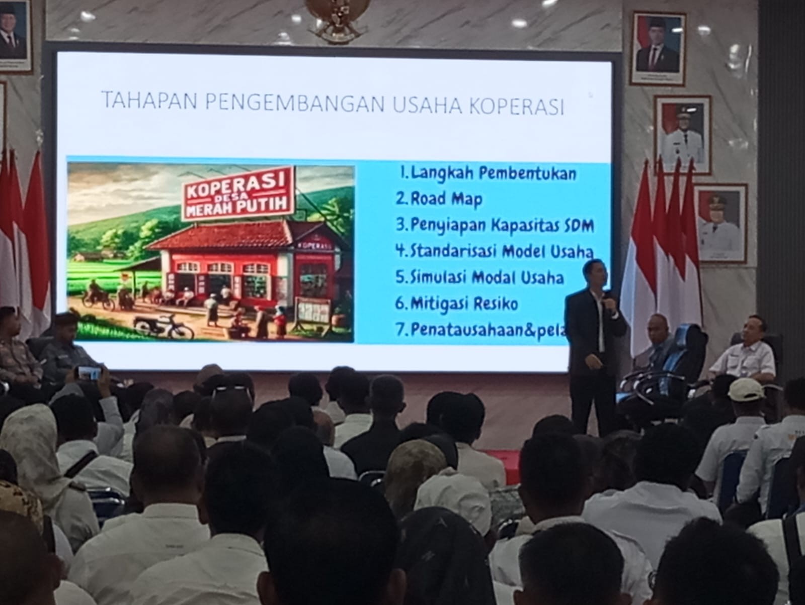 Bupati Karawang Hadiri Bimtek Pengawasan Koperasi Merah Putih Desa/Kelurahan se-Kabupaten Karawang T