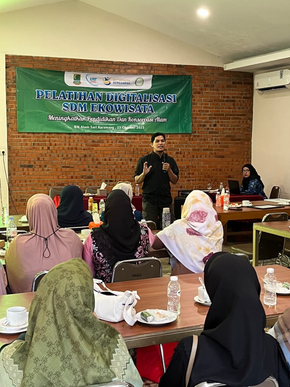 UBP Karawang Dorong Digitalisasi SDM Ekowisata: Asep R. Sundapura Tekankan Pentingnya Karakter dan K