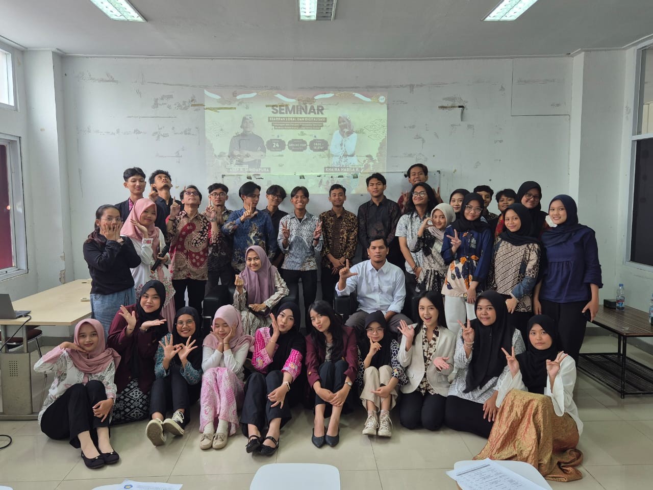 Unsika Gelar Seminar Literasi Budaya Bertema Kearifan Lokal dan Digitalisasi