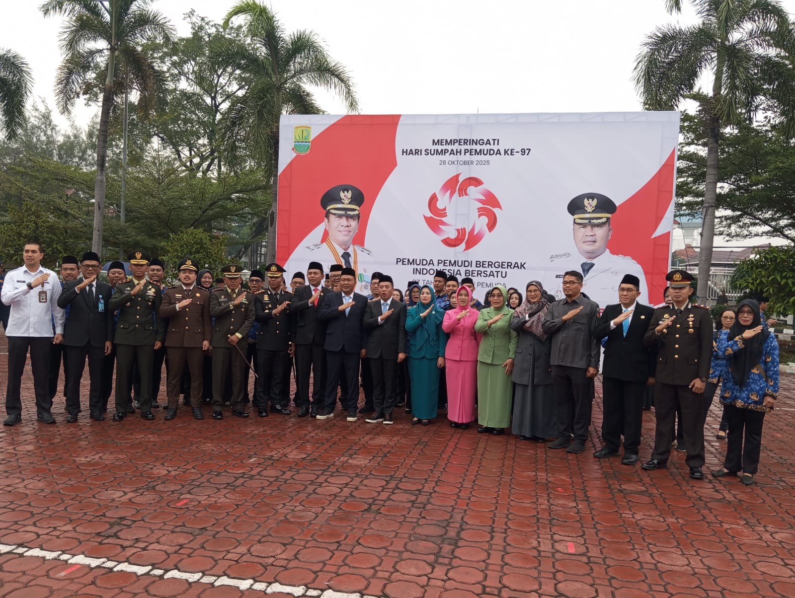 Meski Diguyur Hujan, Semangat Pemuda Karawang Tak Surut di Peringatan Sumpah Pemuda ke-97